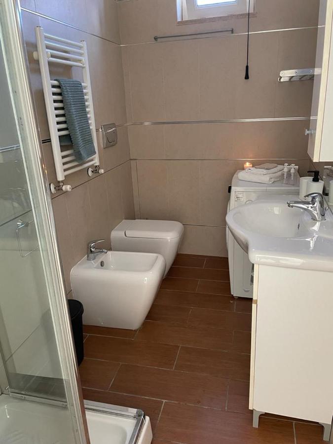 The Sea House Apartment Fiumicino Bagian luar foto